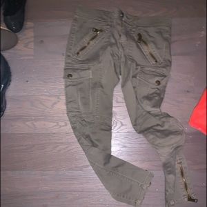 Burberry pants with zip